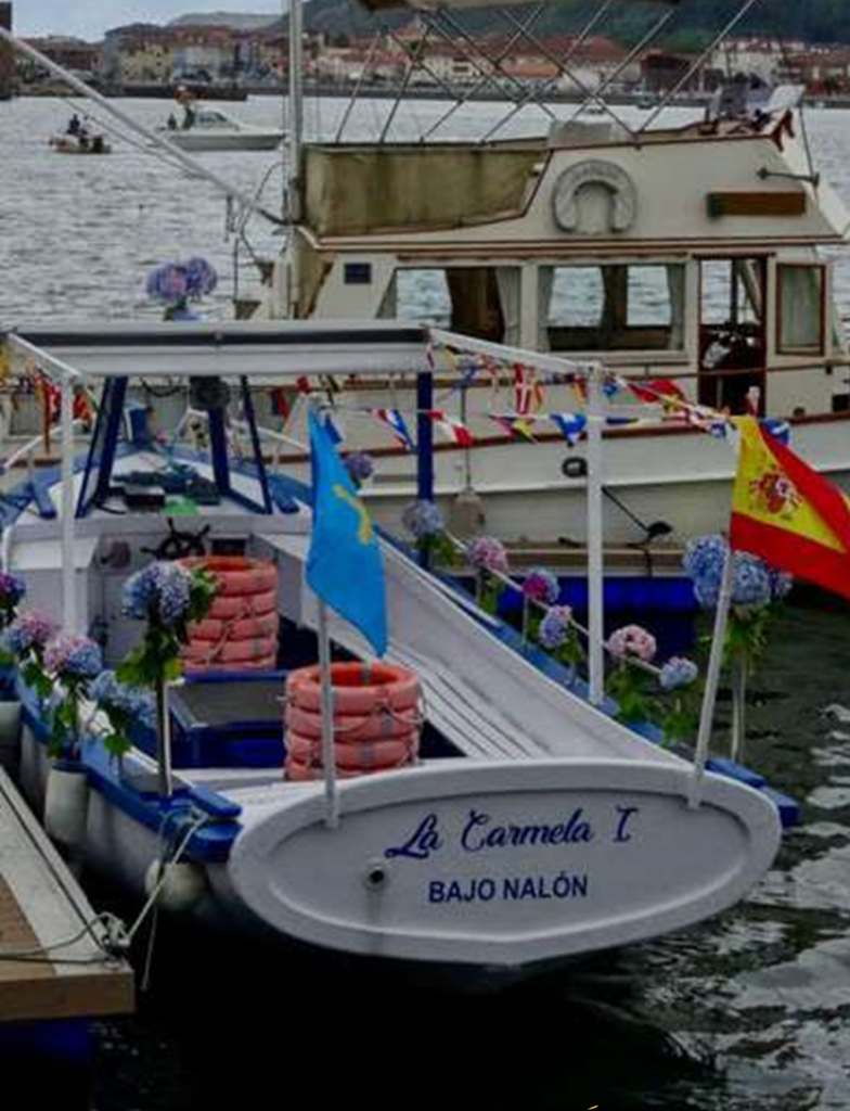 Paseo en barco "La Carmela"